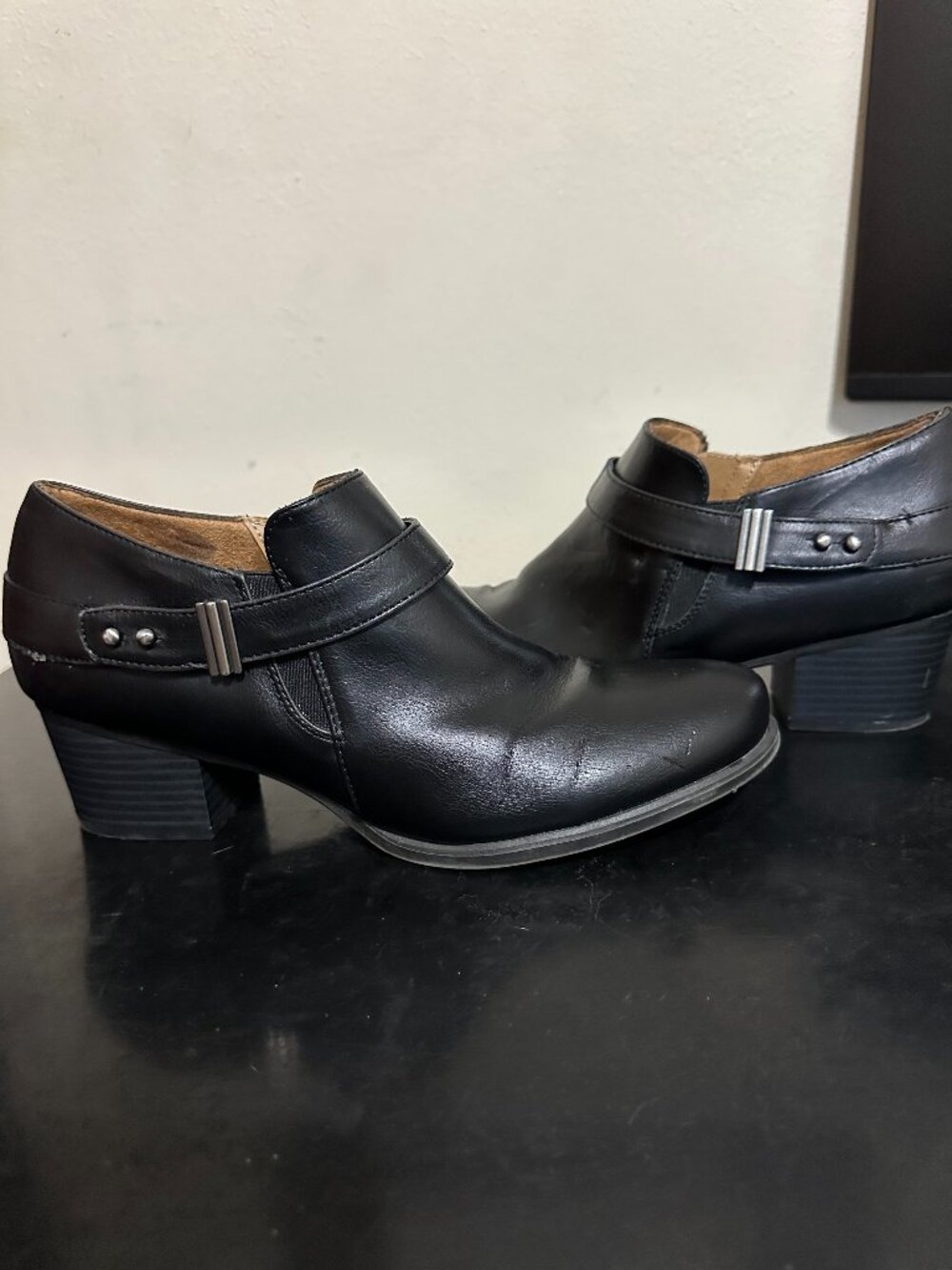 🖤Natural Soul Black Ankle Booties Side Zip Block Heel Size 9.5